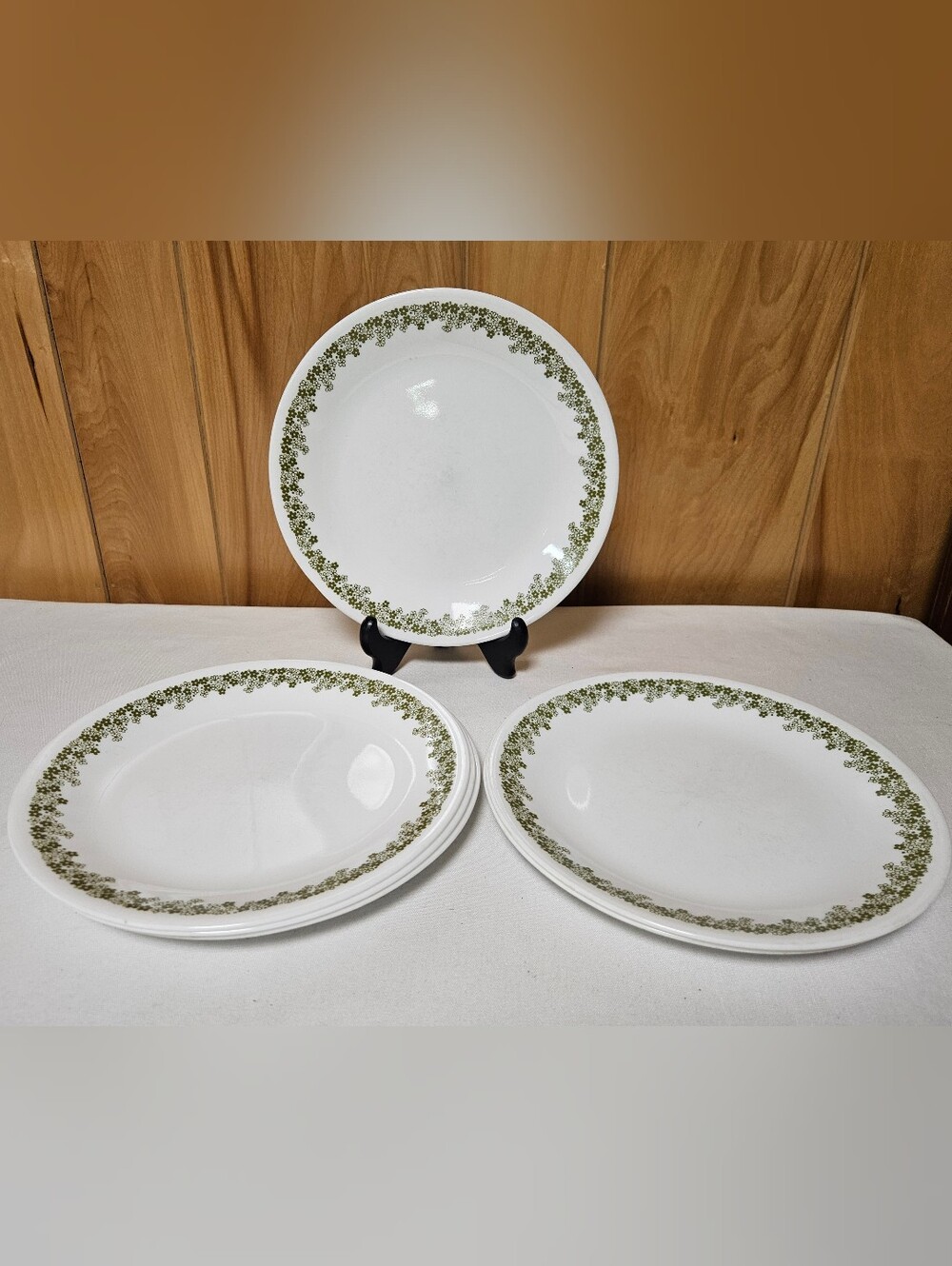 Corelle Crazy Daisy Set of 6 Lunch Luncheon Plates 8 1/2" Diameter *READ DSC*